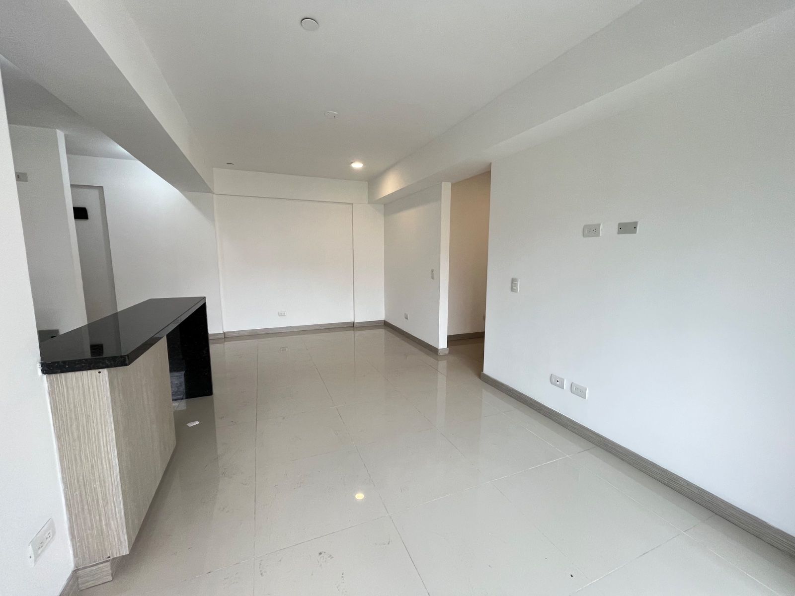 APARTAMENTO EN ARRIENDO UBICADO SABANETA SECTOR TRES ESQUINAS - 2