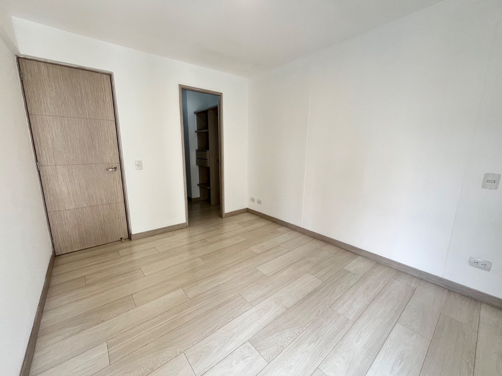 APARTAMENTO EN ARRIENDO UBICADO SABANETA SECTOR TRES ESQUINAS - 10