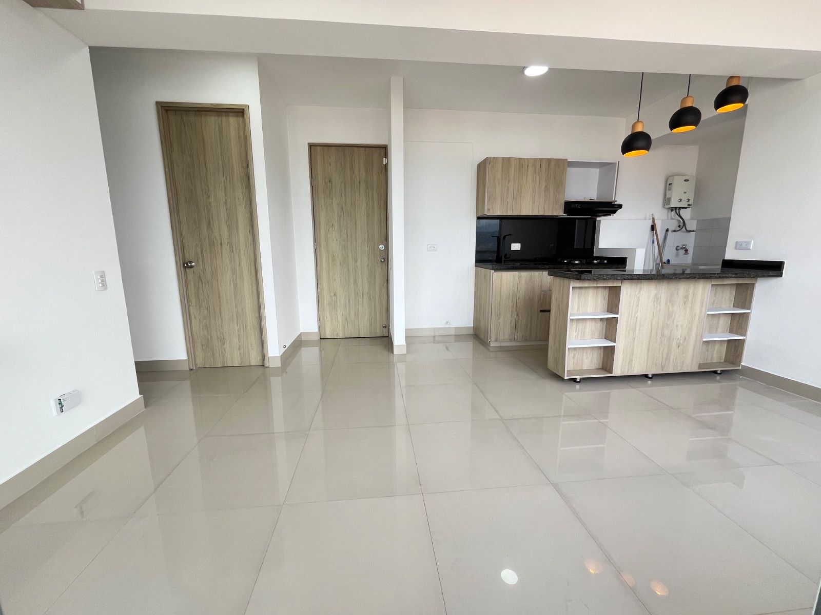 APARTAMENTO EN ARRIENDO UBICADO SABANETA SECTOR LAS LOMITAS - 4