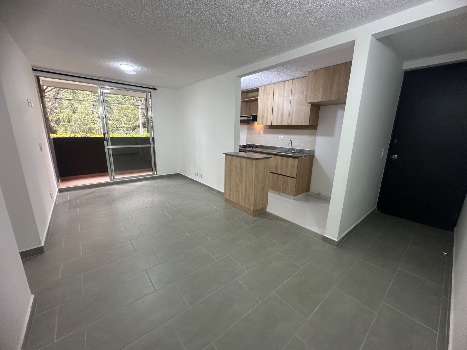 APARTAMENTO EN ARRIENDO UBICADO EN SABANETA SECTOR EL CARMELO