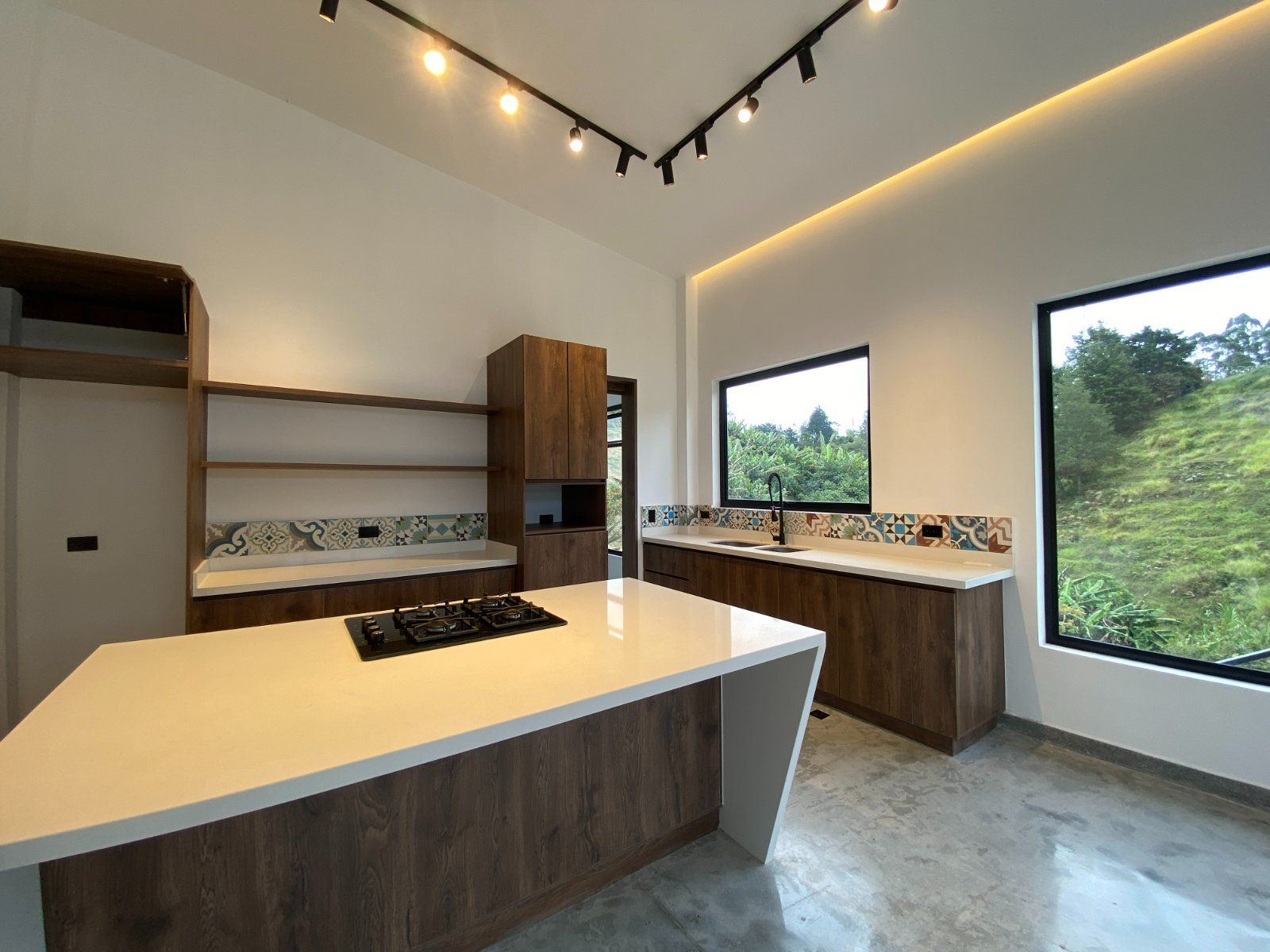 FINCA EN ARRIENDO UBICADO EN RIONEGRO SECTOR VEREDA LOS PINOS - 3