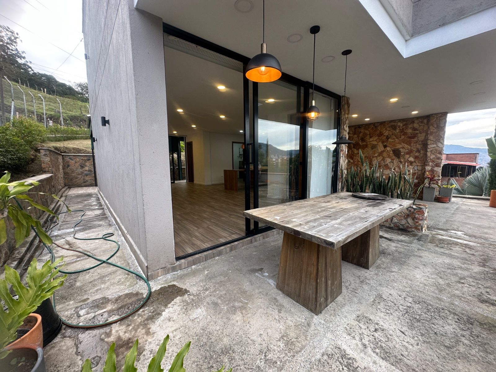 CASA EN ARRIENDO UBICADA EN ENVIGADO SECTOR LAS ANTILLAS - 16