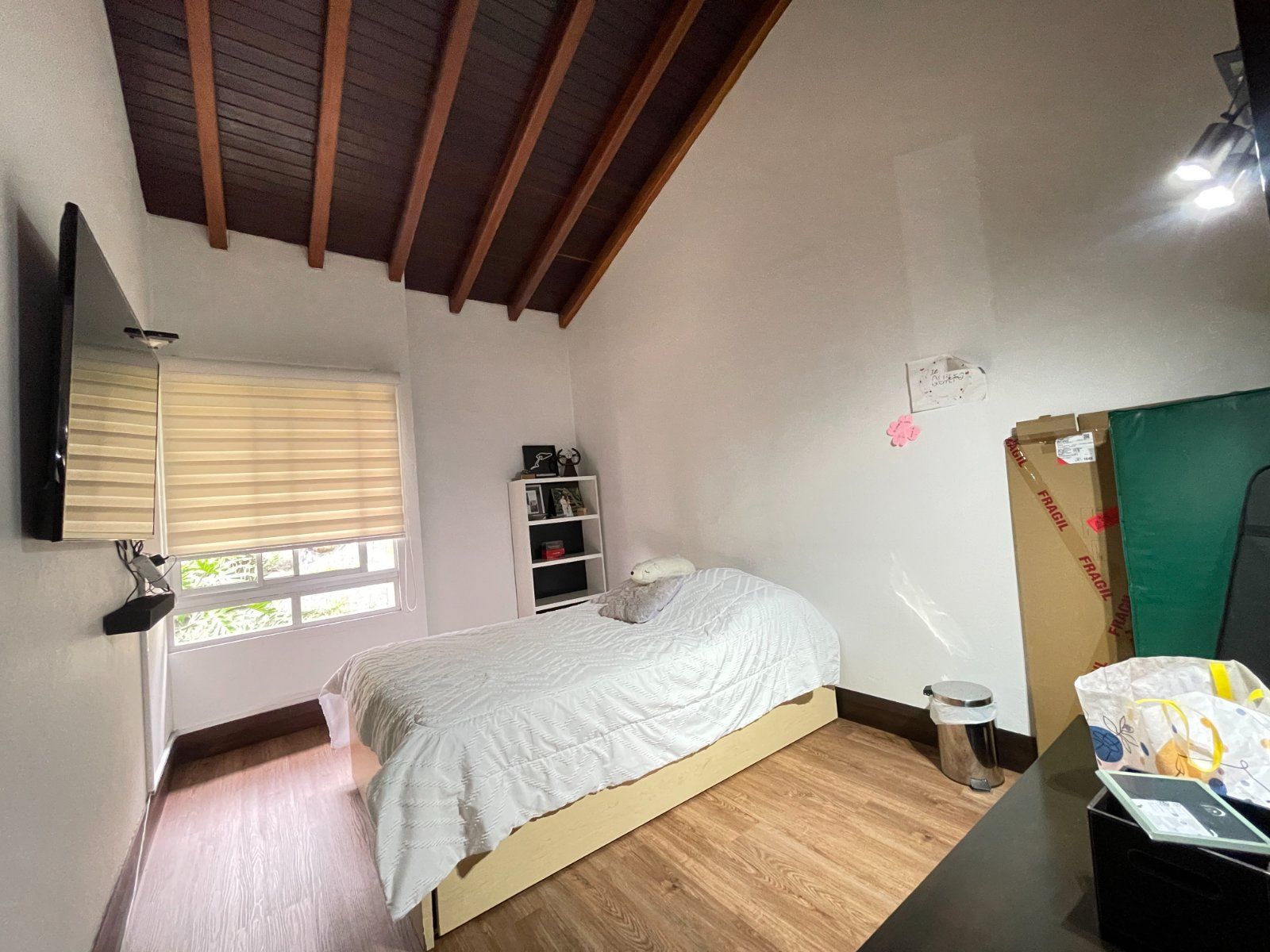 CASA EN VENTA UBICADA EN SABANETA SECTOR AVES MARÍA - 13