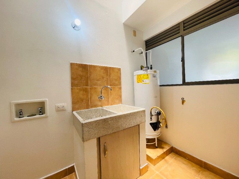 CASA EN VENTA UBICADA EN MEDELLÍN POR EL SECTOR SAN LUCAS - 25