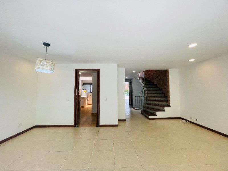 CASA EN VENTA UBICADA EN MEDELLÍN POR EL SECTOR SAN LUCAS - 3