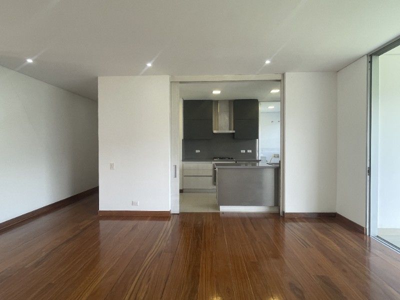 APARTAMENTO EN VENTA EN MEDELLIN SECTOR EL POBLADO - 2