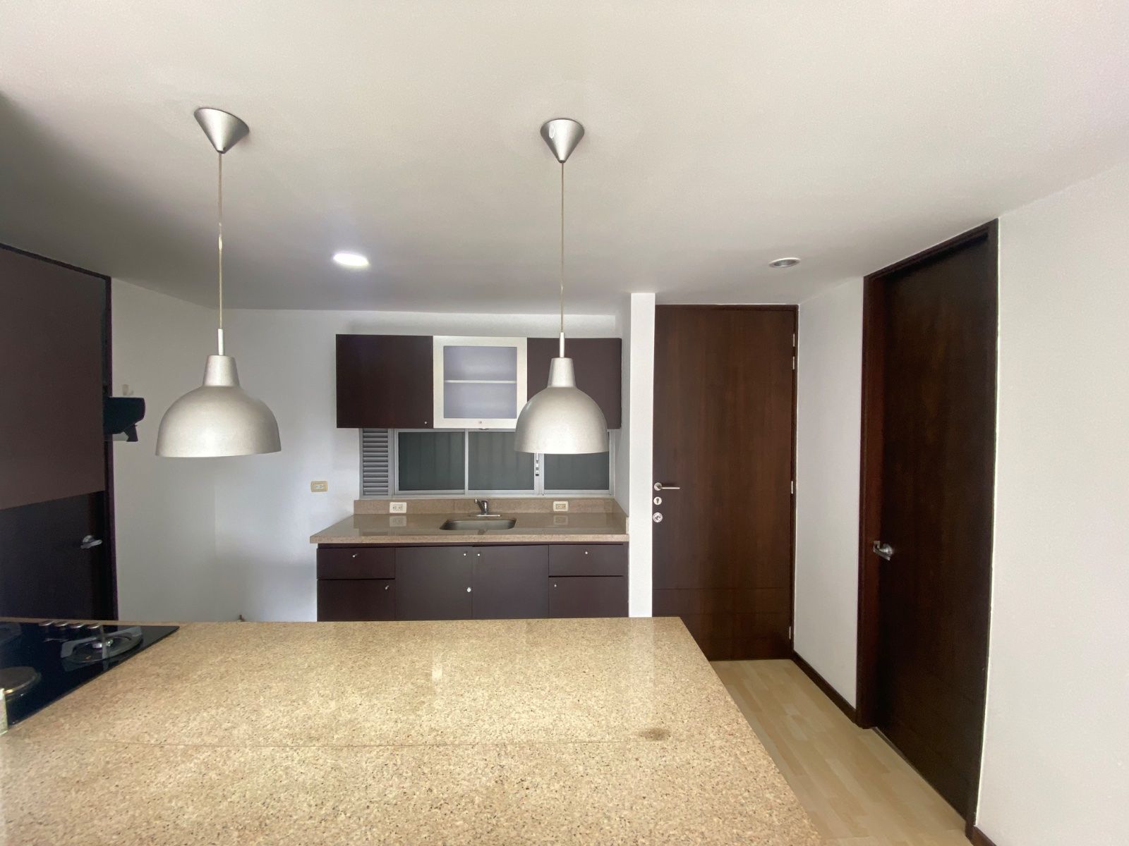 APARTAMENTO EN ARRIENDO UBICADO EN MEDELLIN SECTOR MILLA DE ORO - 2