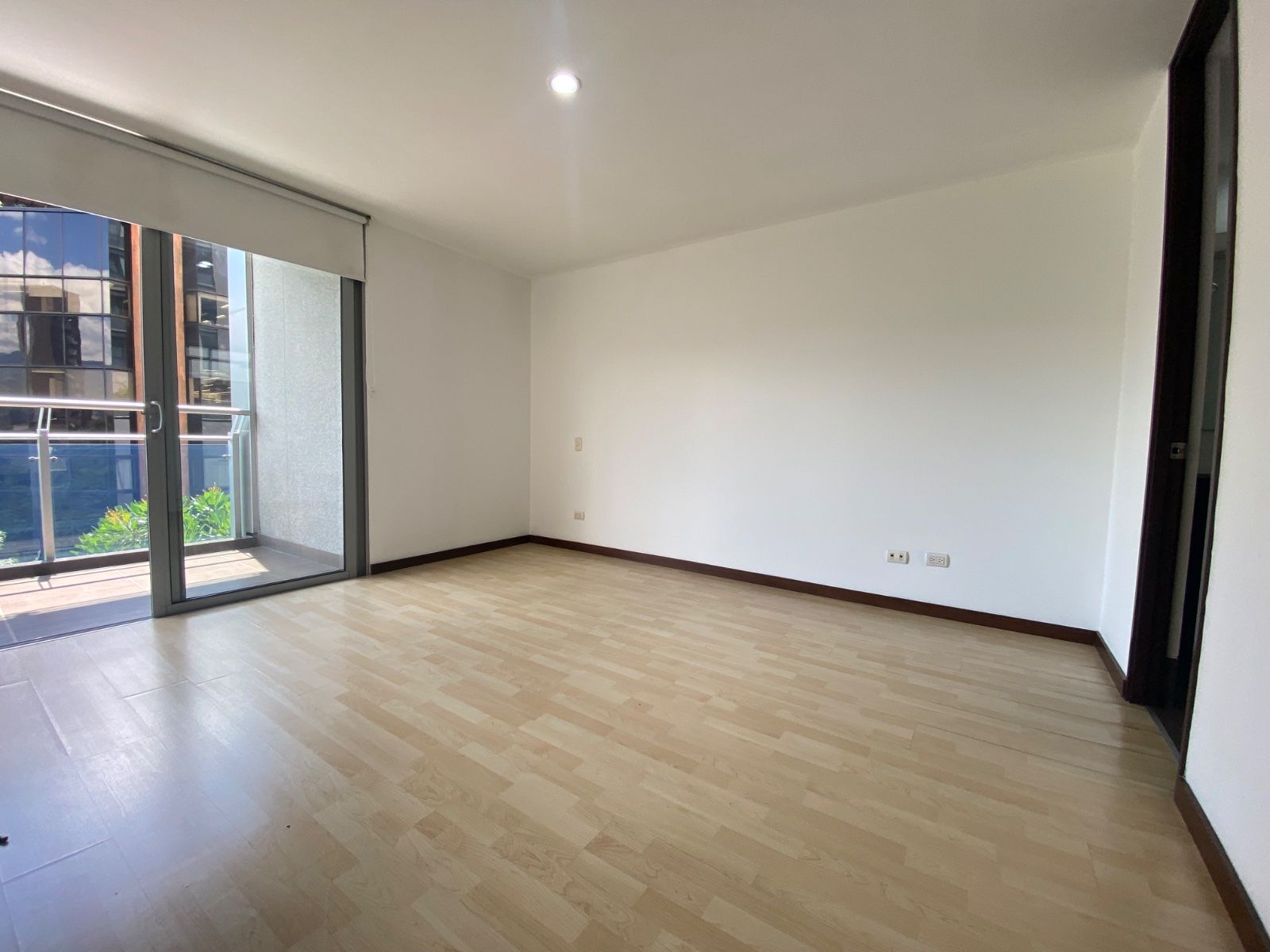 APARTAMENTO EN ARRIENDO UBICADO EN MEDELLIN SECTOR MILLA DE ORO - 3