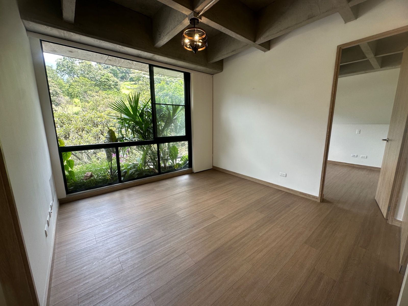 APARTAMENTO EN ARRIENDO UBICADO EN ENVIGADO SECTOR LOMA DEL ESCOBERO - 3