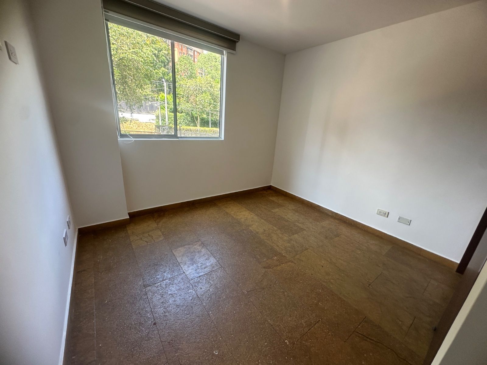 APARTAMENTO EN ARRIENDO UBICADO EN ENVIGADO SECTOR LOMA DEL ESCOBERO - 5