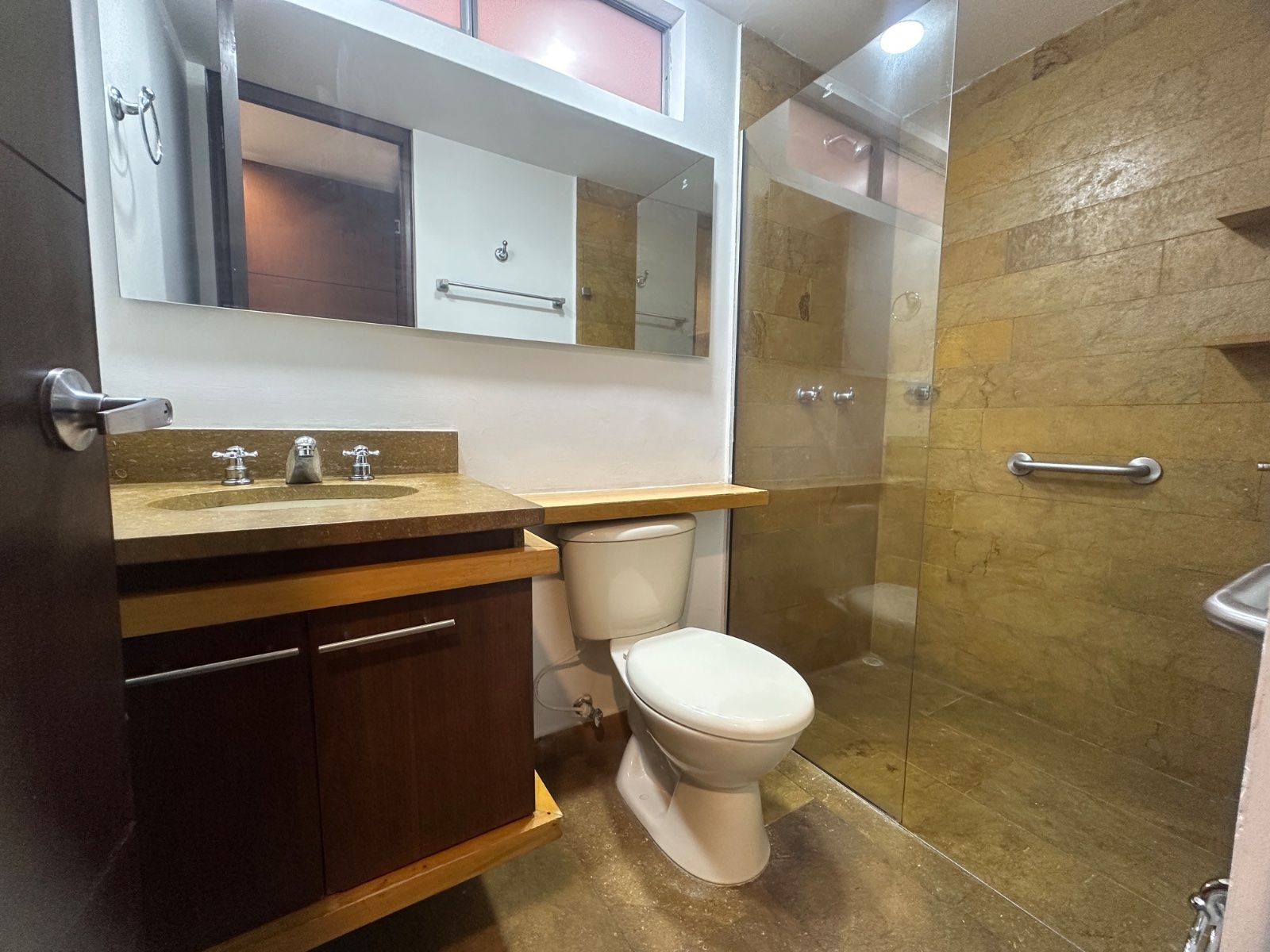 APARTAMENTO EN ARRIENDO UBICADO EN ENVIGADO SECTOR LOMA DEL ESCOBERO - 8