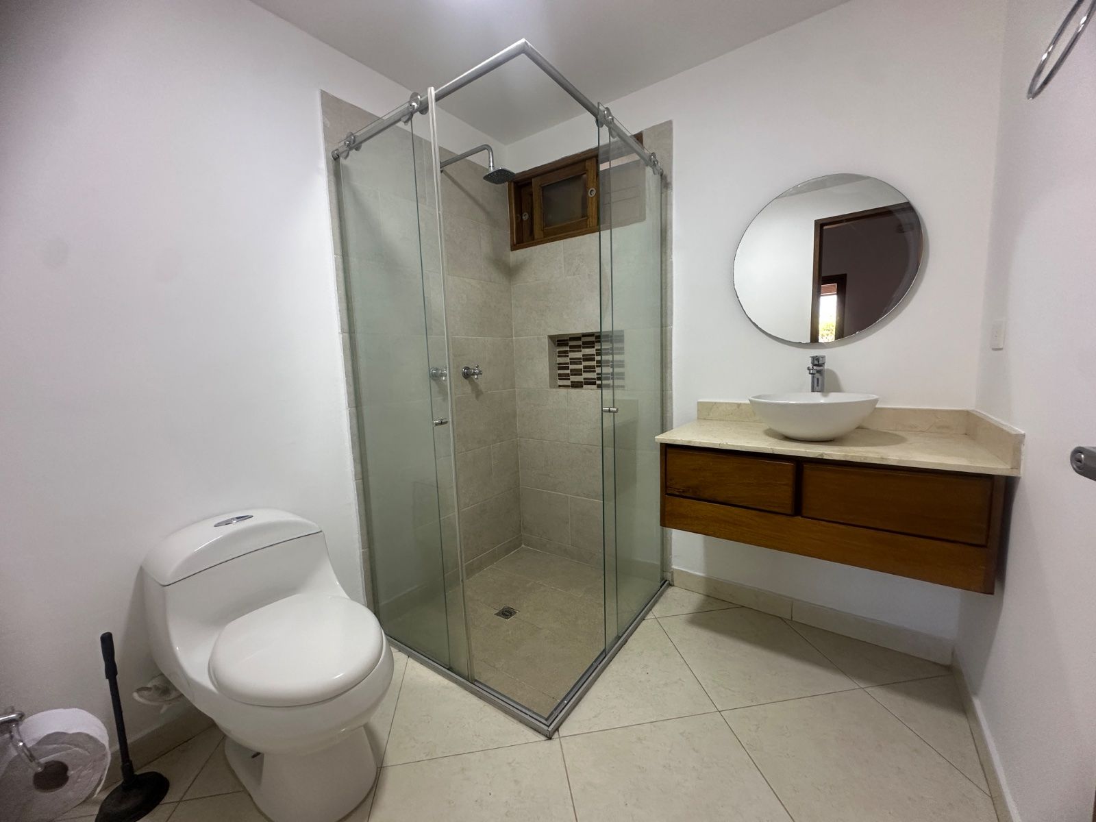 CASA EN ARRIENDO UBICADA EN ENVIGADO SECTOR LA MINA - 11
