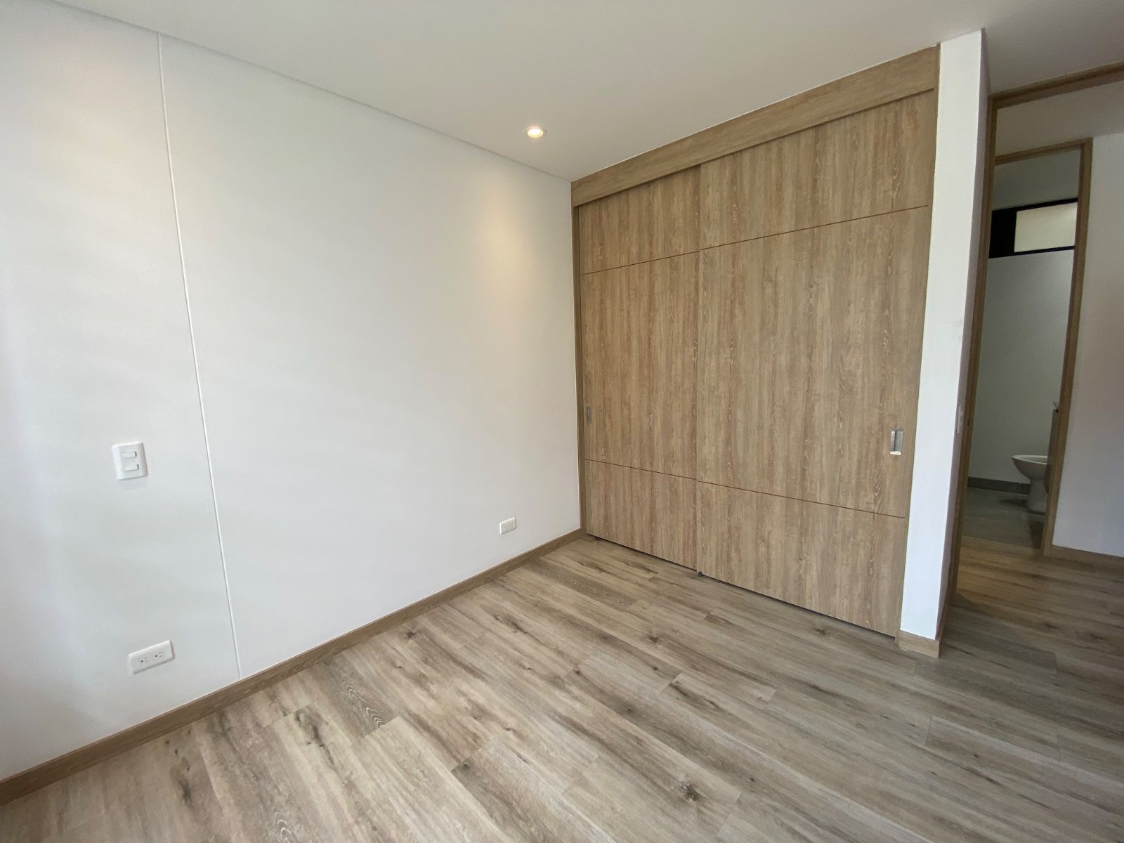 APARTAMENTO EN ARRIENDO UBICADO EL RETIRO SECTOR LA MARÍA - 6