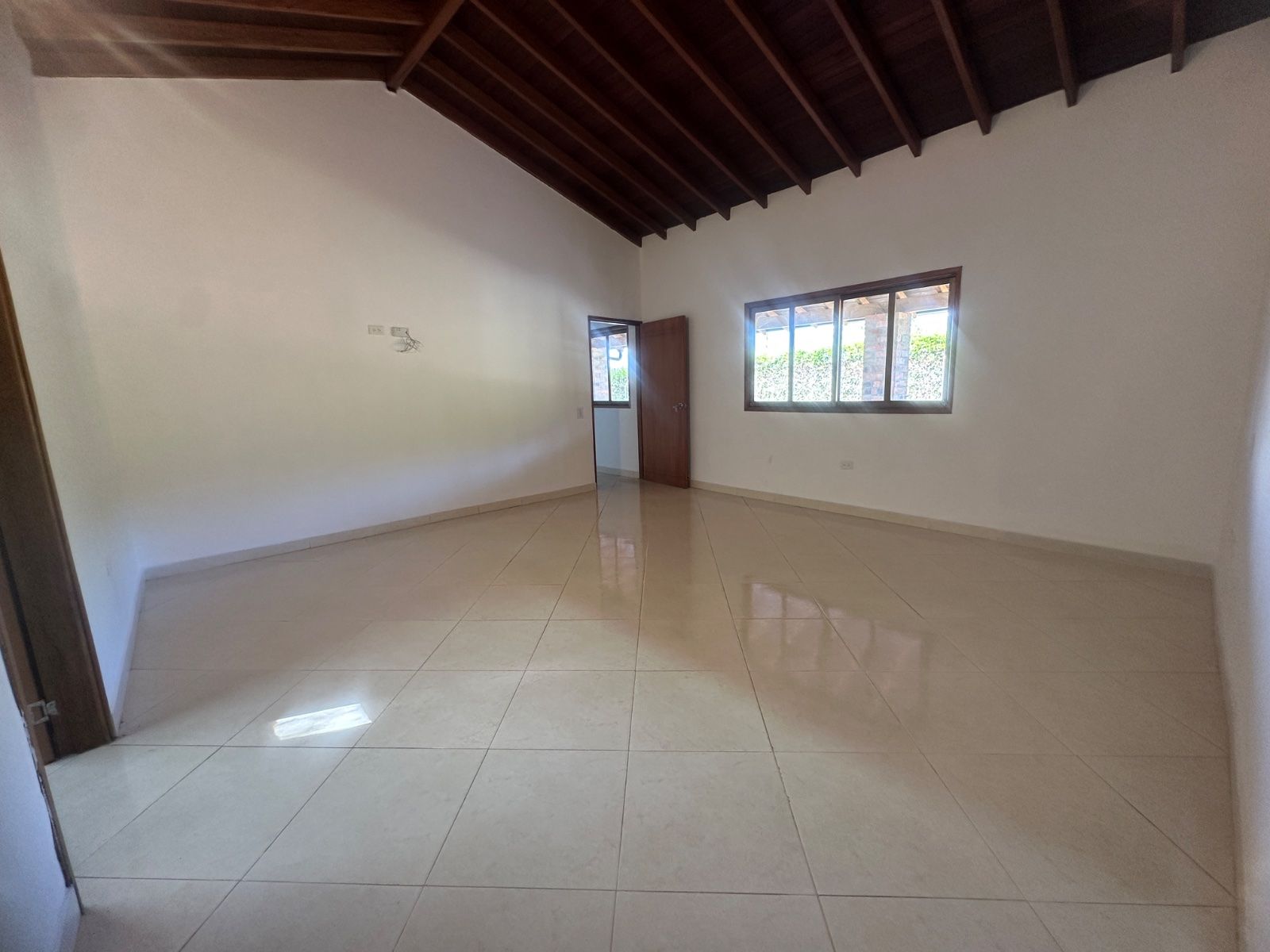 CASA EN ARRIENDO UBICADA EN ENVIGADO SECTOR LA MINA - 8