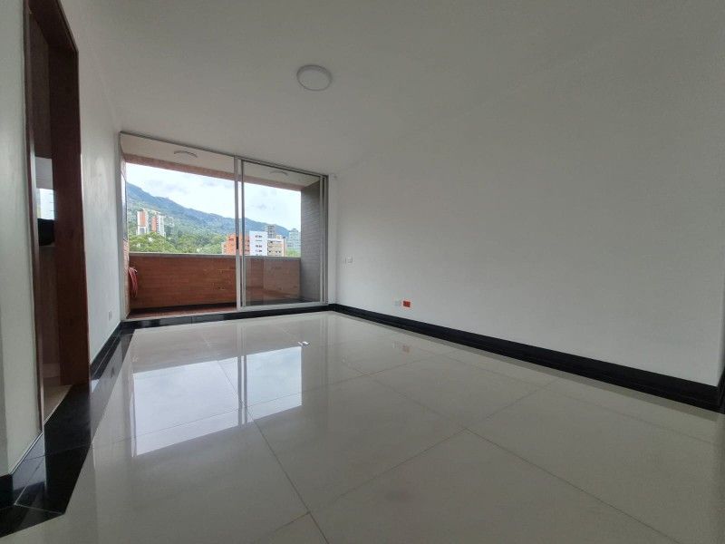 APARTAMENTO AMOBLADO EN ARRIENDO UBICADO EN EL POBLADO SECTOR EL TESORO - 6