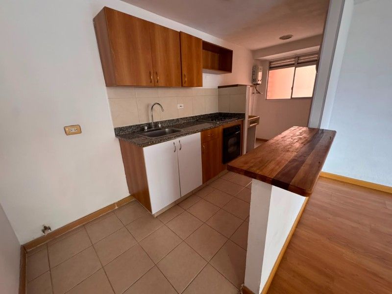 APARTAMENTO EN ARRIENDO UBICADO EN EL POBLADO SECTOR PATIO BONITO - 3