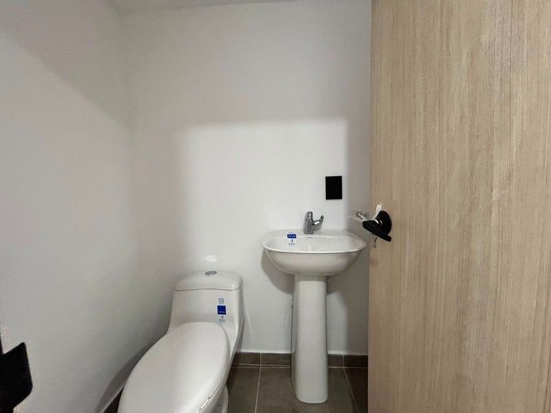 LOCAL EN ARRIENDO UBICADO EN MEDELLÍN POR EL SECTOR FLORIDA NUEVA - 4