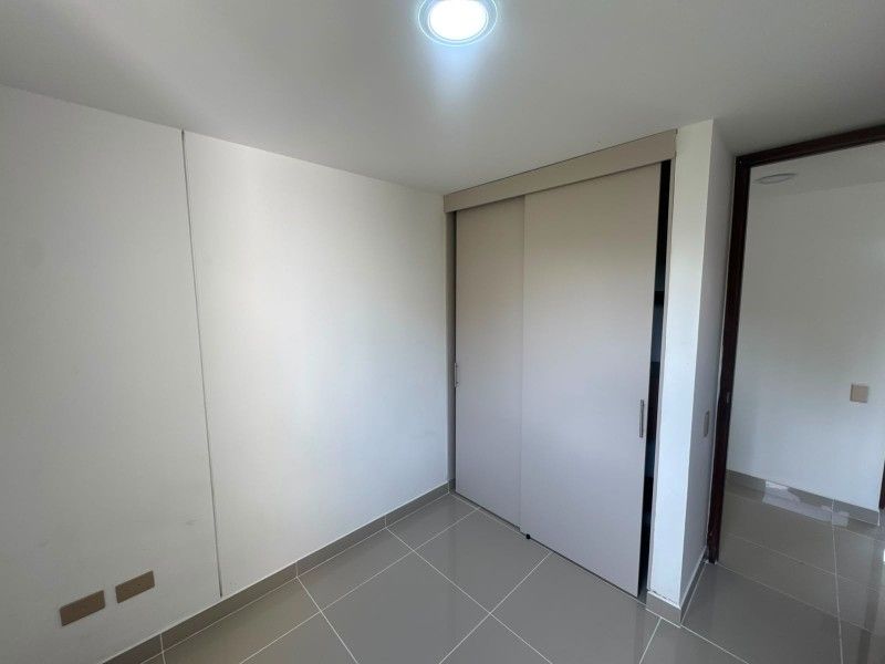 APARTAMENTO EN ARRIENDO UBICADO EN MEDELLIN POR EL SECTOR LOMA DEL INDIO - 6