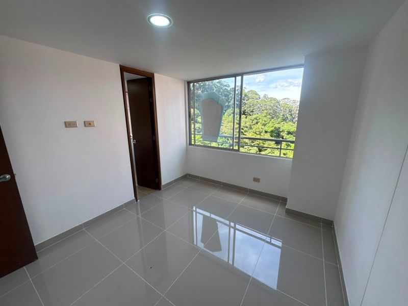 APARTAMENTO EN ARRIENDO UBICADO EN MEDELLIN POR EL SECTOR LOMA DEL INDIO - 2