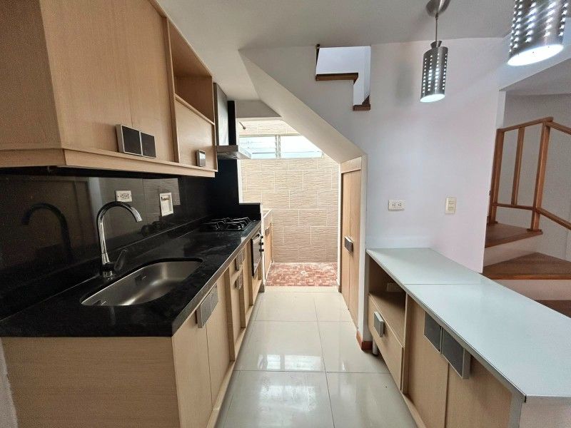 APARTAMENTO EN ARRIENDO UBICADO EN MEDELLÍN POR EL SECTOR SIMON BOLIVAR - 3