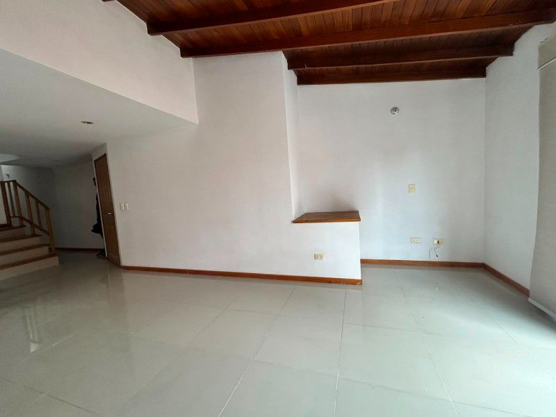 APARTAMENTO EN ARRIENDO UBICADO EN MEDELLÍN POR EL SECTOR SIMON BOLIVAR - 2