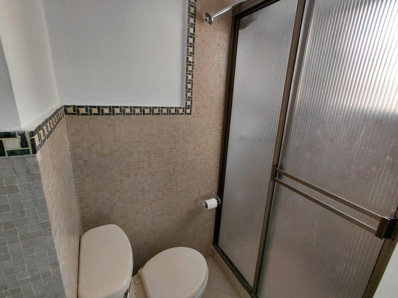 APARTAMENTO EN ARRIENDO UBICADO EN MEDELLIN POR EL SECTOR LAURELES - 11