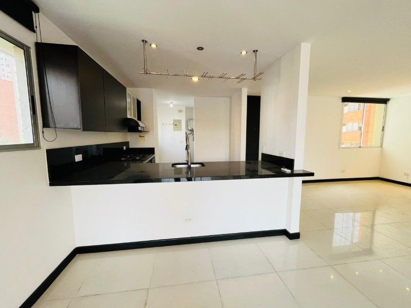  APARTAMENTO EN ARRIENDO UBICADO EN EL POBLADO SECTOR CASTROPOL - 2