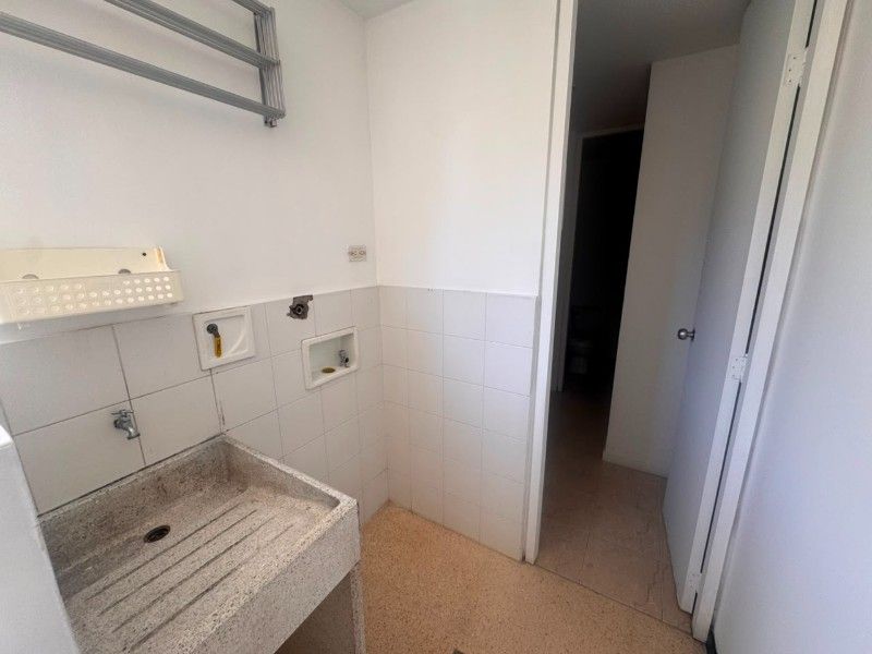 APARTAMENTO EN ARRIENDO UBICADO EN MEDELLIN POR EL SECTOR SAN LUCAS - 13
