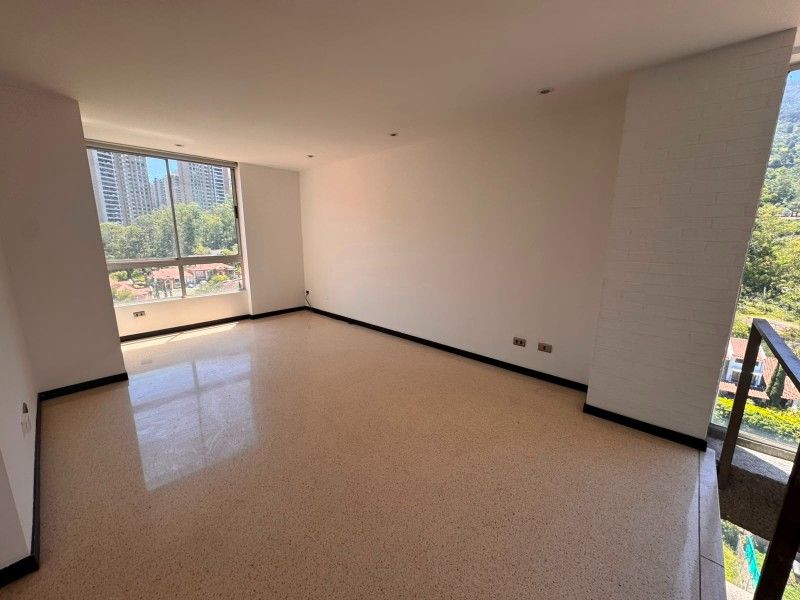 APARTAMENTO EN ARRIENDO UBICADO EN MEDELLIN POR EL SECTOR SAN LUCAS - 5