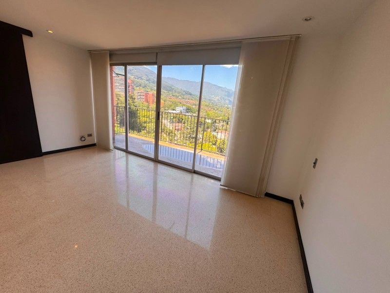 APARTAMENTO EN ARRIENDO UBICADO EN MEDELLIN POR EL SECTOR SAN LUCAS - 2