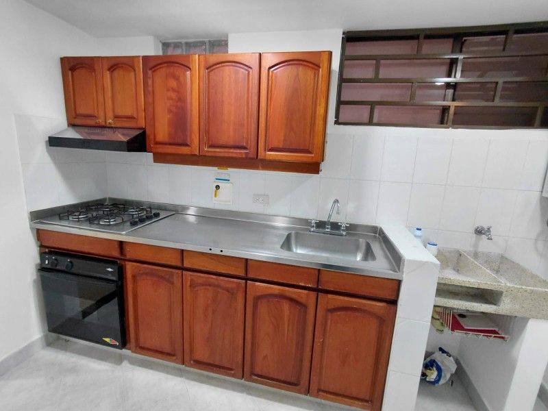 APARTAMENTO EN ARRIENDO UBICADO EN MEDELLÍN POR EL SECTOR LAURELES - 5