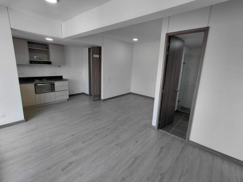 APARTAMENTO EN ARRIENDO UBICADO EN EL POBLADO SECTOR LAS PALMAS - 2