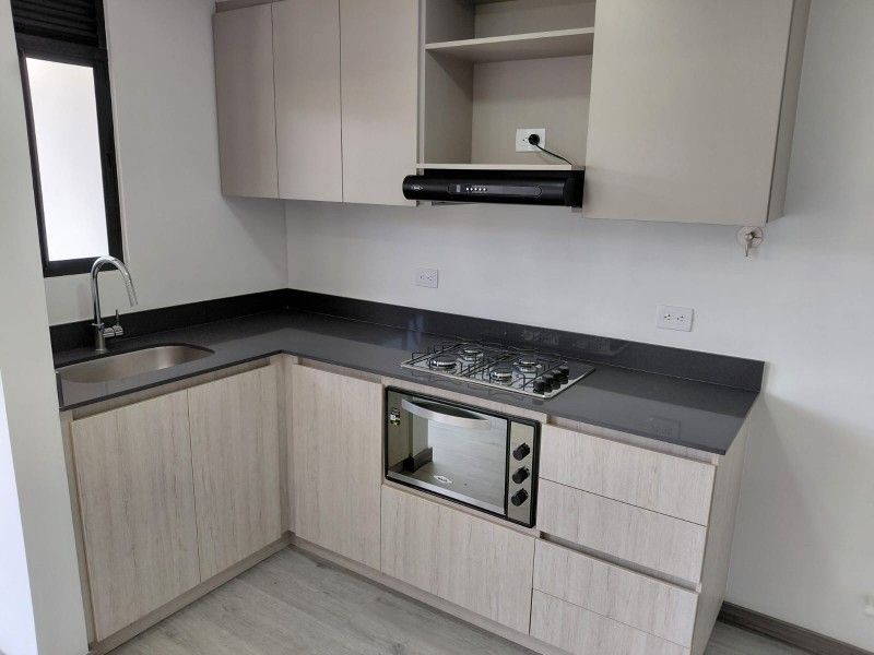 APARTAMENTO EN ARRIENDO UBICADO EN EL POBLADO SECTOR LAS PALMAS - 4