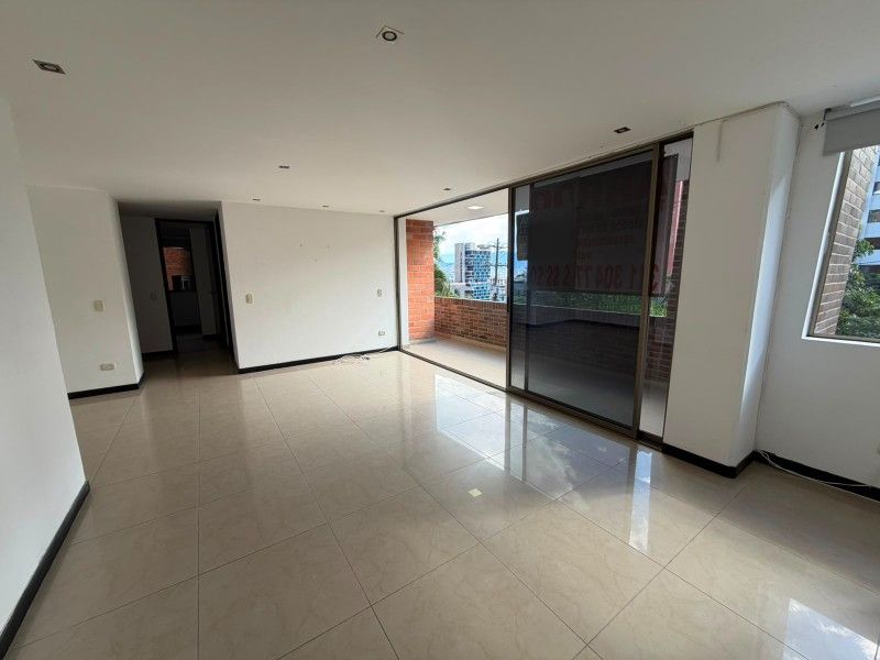 APARTAMENTO EN ARRIENDO UBICADO EN EL POBLADO SECTOR LAS PALMAS - 2