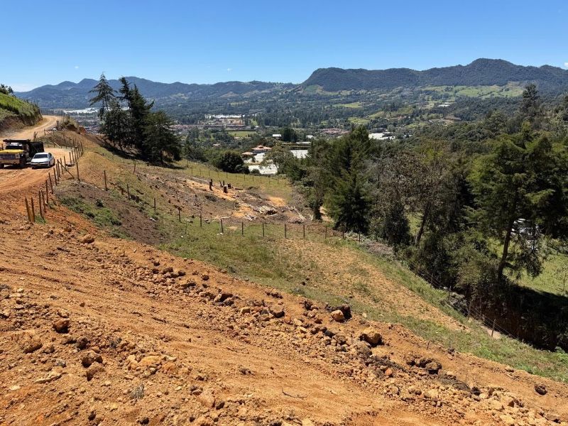 LOTE EN VENTA EN LA CEJA SECTOR PAYUCO - 9
