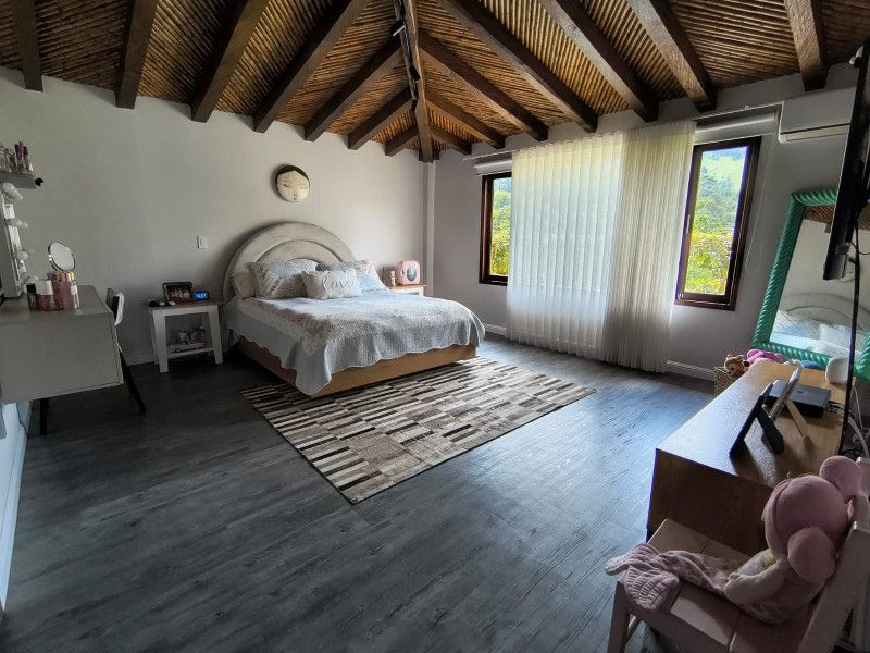 CASA EN VENTA UBICADO EN LA ESTRELLA  SECTOR LA TABLAZA - 9