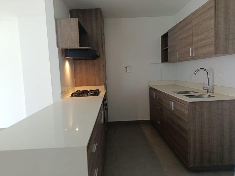 APARTAMENTO EN ARRIENDO UBICADO EN ENVIGADO SECTOR LOMA  DEL ESCOBERO - 4
