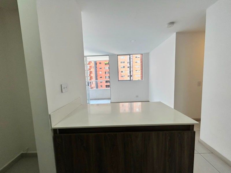 APARTAMENTO EN ARRIENDO UBICADO EN MEDELLIN SECTOR SAN DIEGO - 2