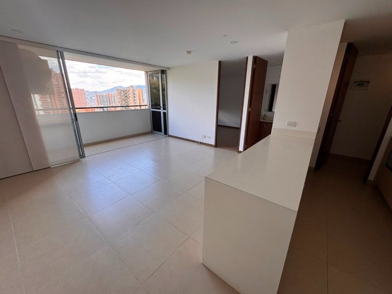 APARTAESTUDIO EN ARRIENDO UBICADO EN MEDELLÍN POR EL SECTOR POBLADO  - 2
