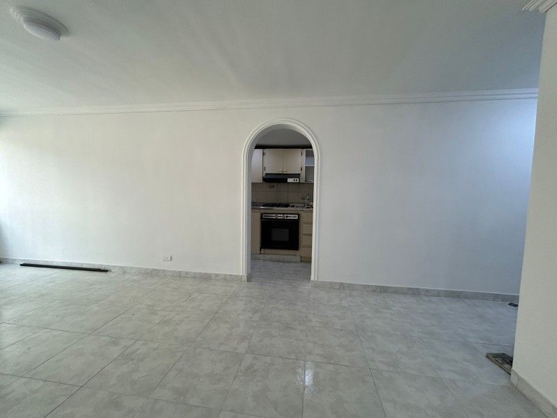 APARTAMENTO EN ARRIENDO UBICADO EN MEDELLÍN SECTOR CATALUÑA - 2