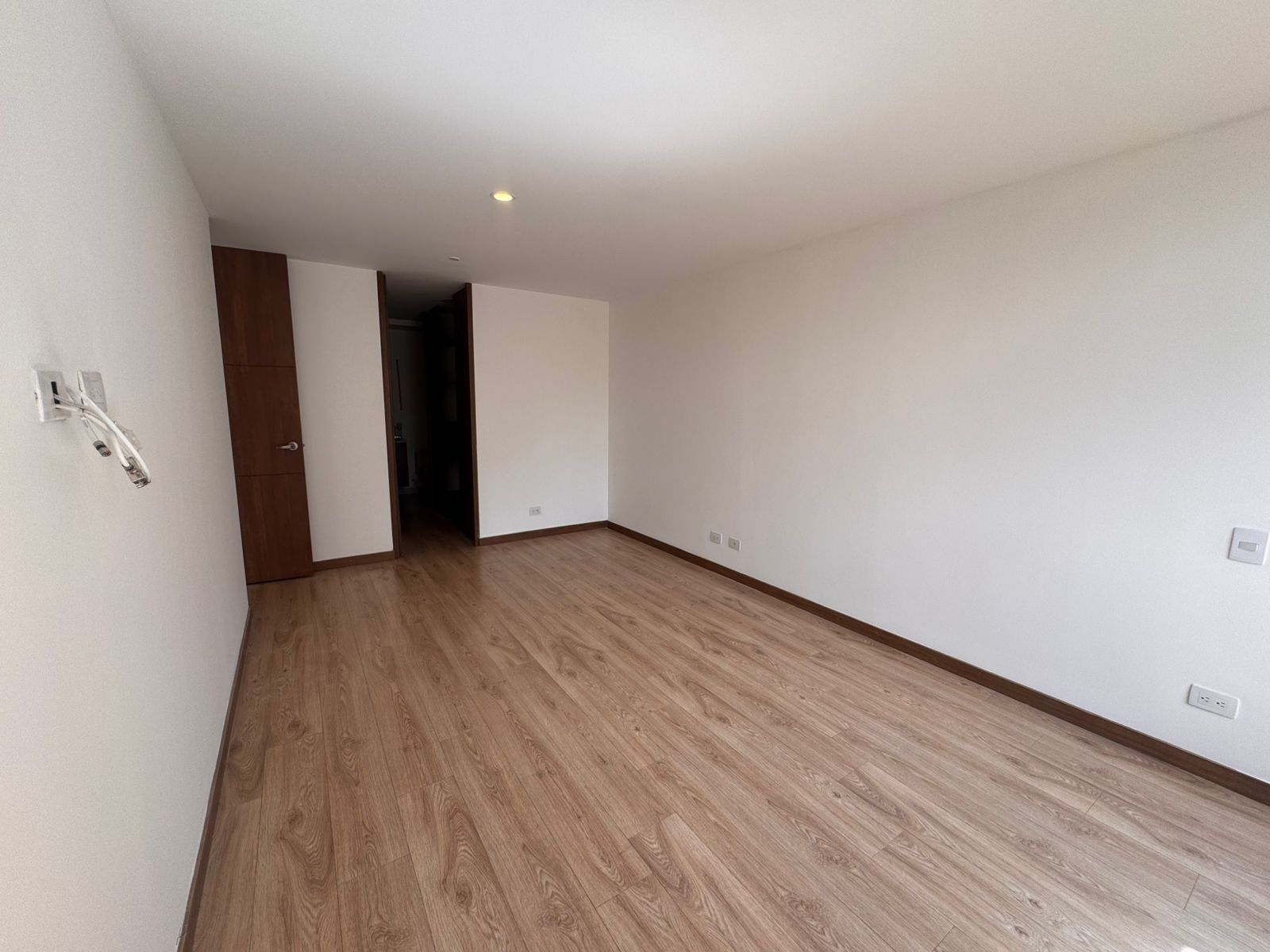 APARTAESTUDIO EN ARRIENDO UBICADO EN MEDELLIN SECTOR LOS NARANJOS - 3
