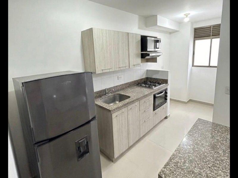 APARTAMENTO EN ARRIENDO UBICADO EN SABANETA SECTOR LA BAHÍA - 2