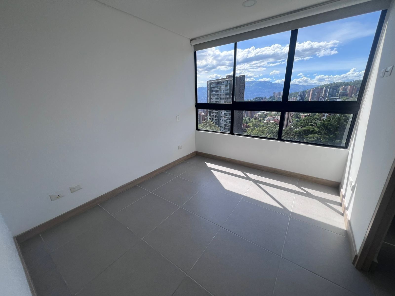 APARTAMENTO EN ARRIENDO UBICADO EN ENVIGADO SECTOR LA CALERA - 5