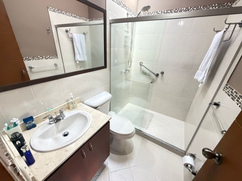 CASA EN VENTA UBICADA EN RIONEGRO SECTOR GUALANDAY - 16