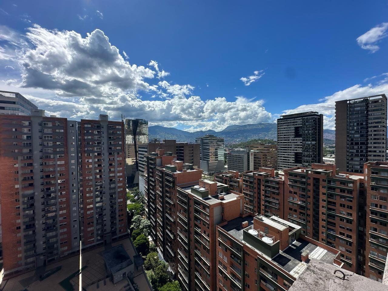 APARTAMENTO EN ARRIENDO UBICADO EN MEDELLIN SECTOR CIUDAD DEL RIO - 12