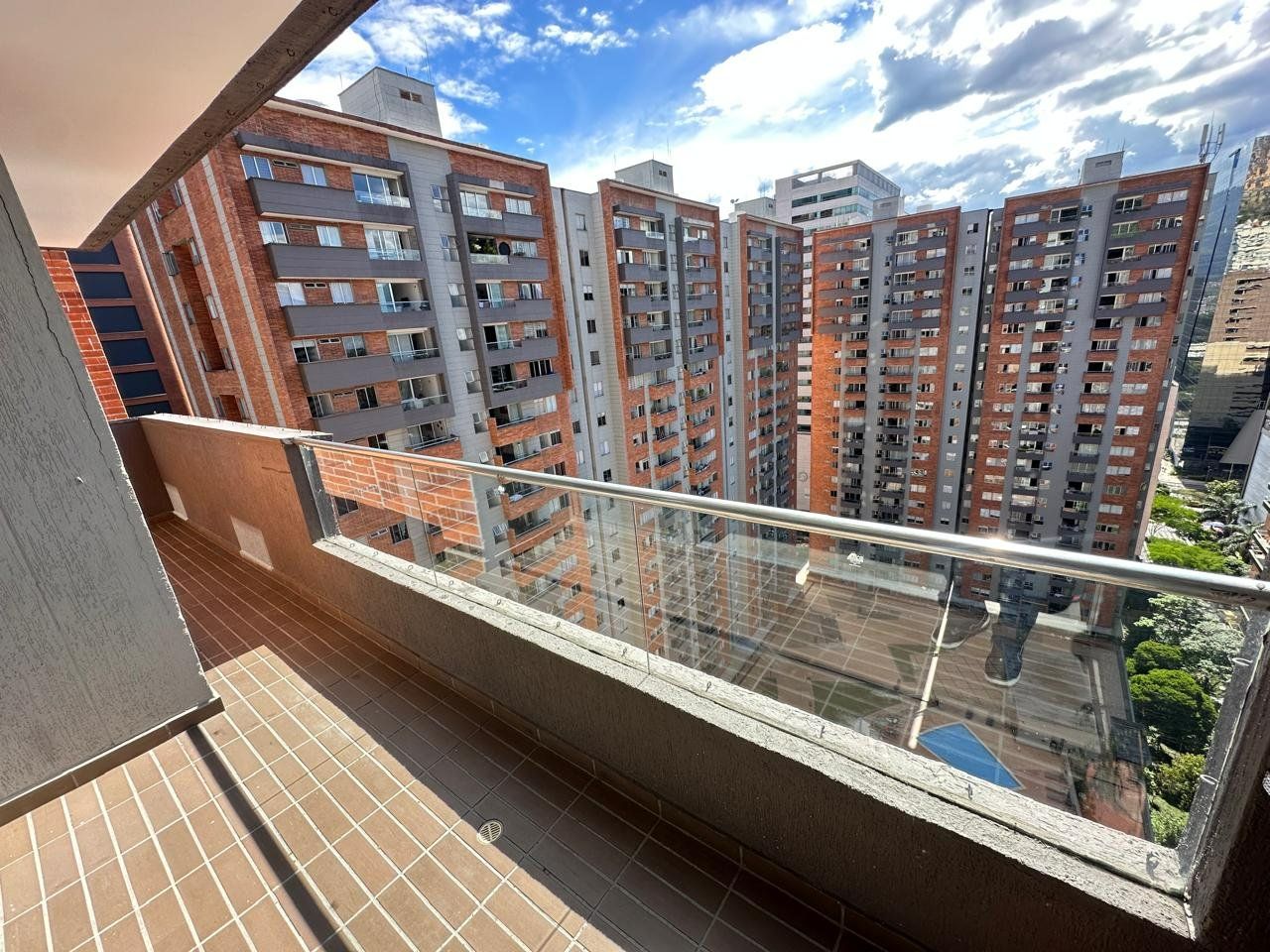 APARTAMENTO EN ARRIENDO UBICADO EN MEDELLIN SECTOR CIUDAD DEL RIO - 10