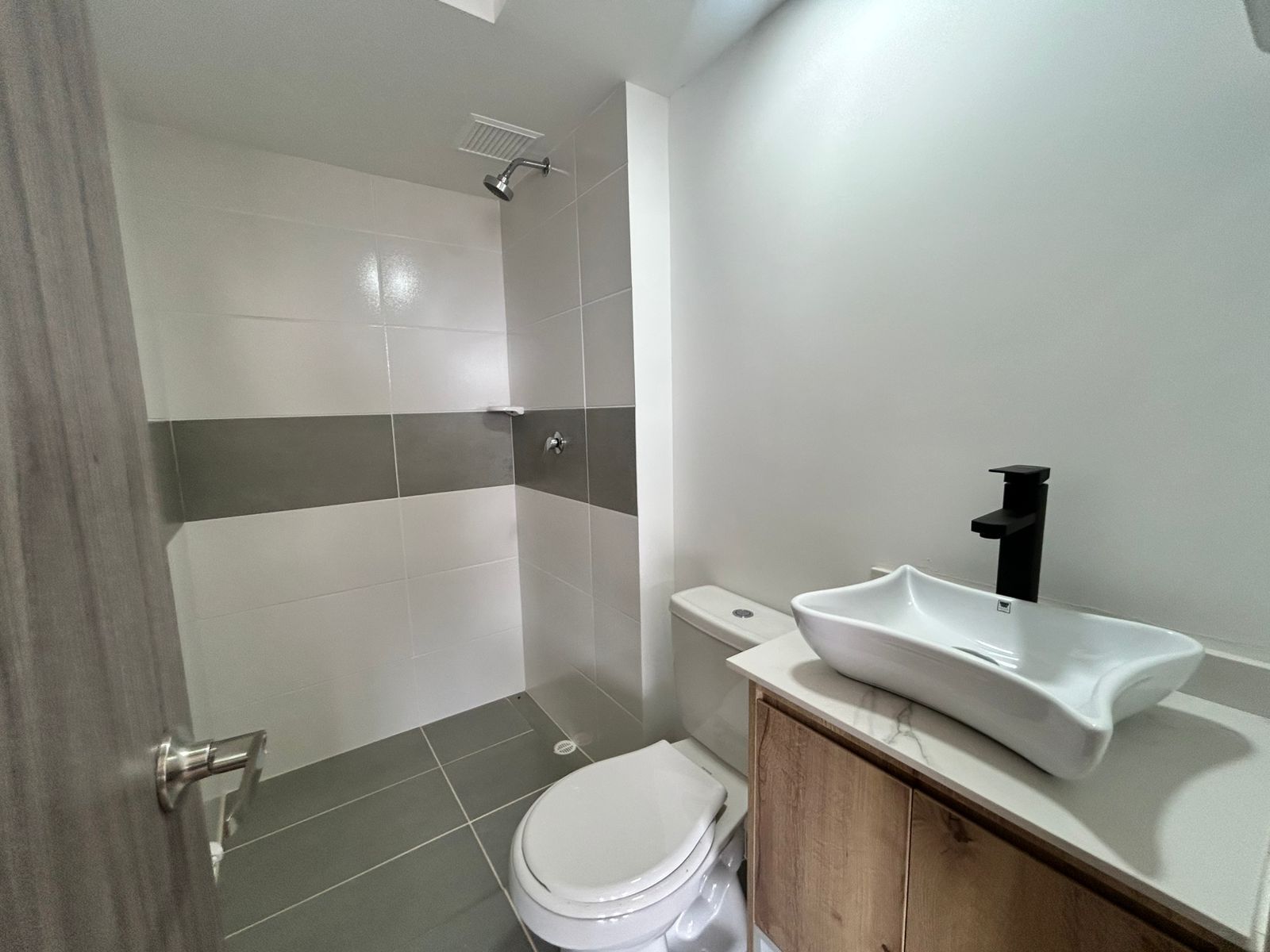 APARTAMENTO EN ARRIENDO UBICADO EN MEDELLIN SECTOR LOS COLORES - 7