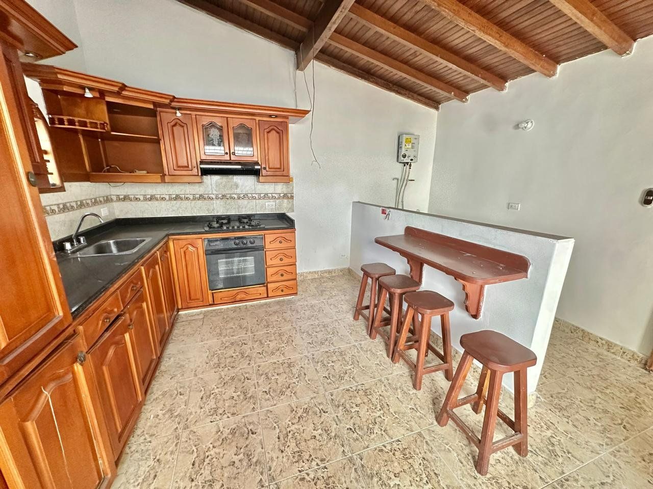 APARTAMENTO EN ARRIENDO UBICADO EN MEDELLIN SECTOR EL ESTADIO - 3