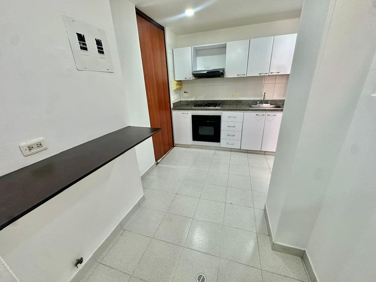 APARTAMENTO EN VENTA UBICADO EN MEDELLIN SECTOR CASTROPOL - 2