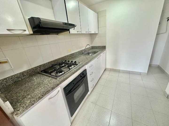 APARTAMENTO EN VENTA UBICADO EN MEDELLIN SECTOR CASTROPOL - 4